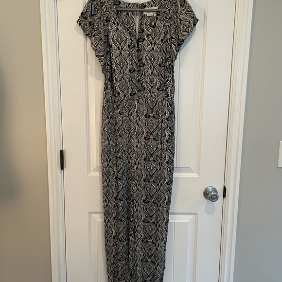 Gorgeous Anthropologie jumpsuit - Picture 3 of 6